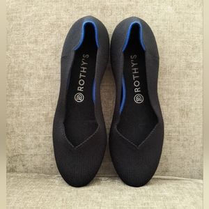 ROTHY'S BLACK FLATS round toe